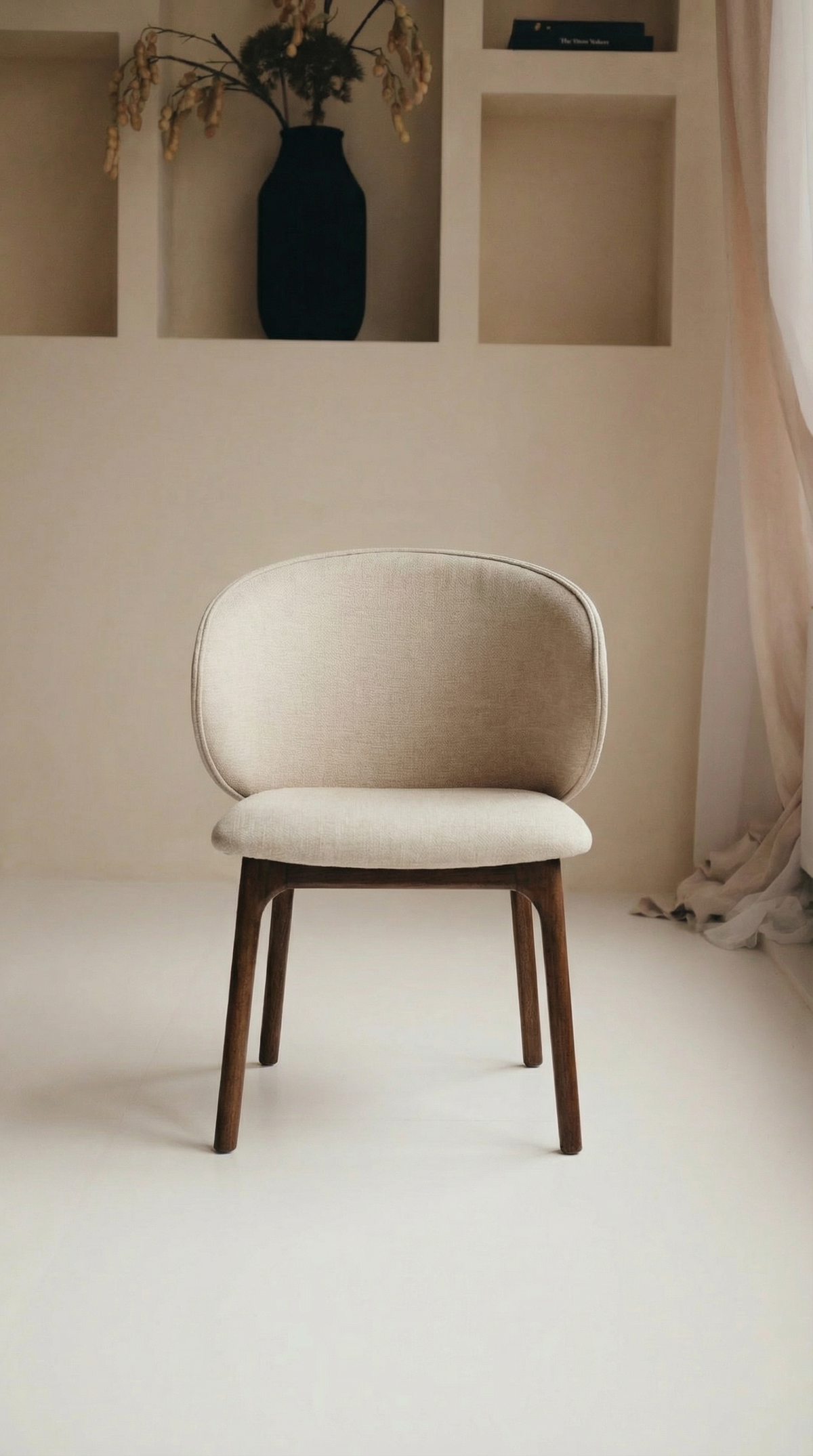 Mokani massief houten eetkamerstoel Minimalistisch design met warme touch (kopie)