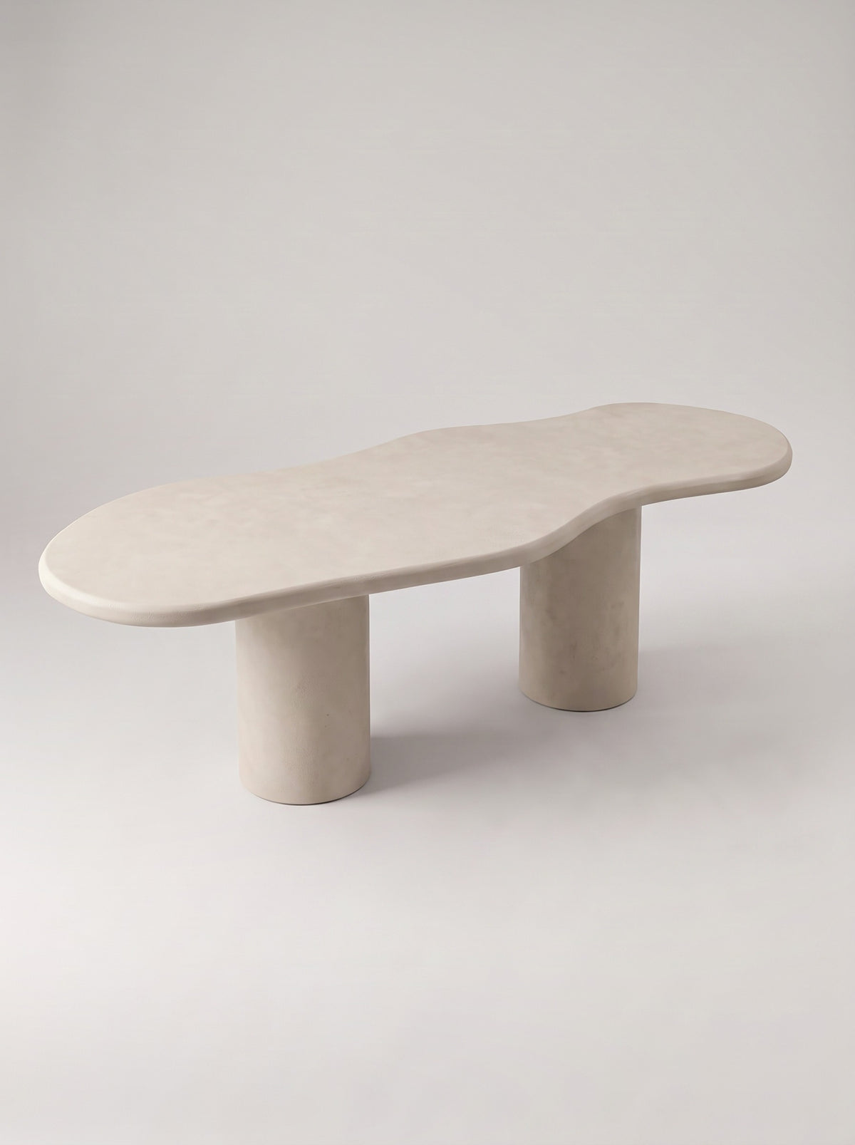 Wolk eettafel van bovenaf schuin, organische vorm van het blad