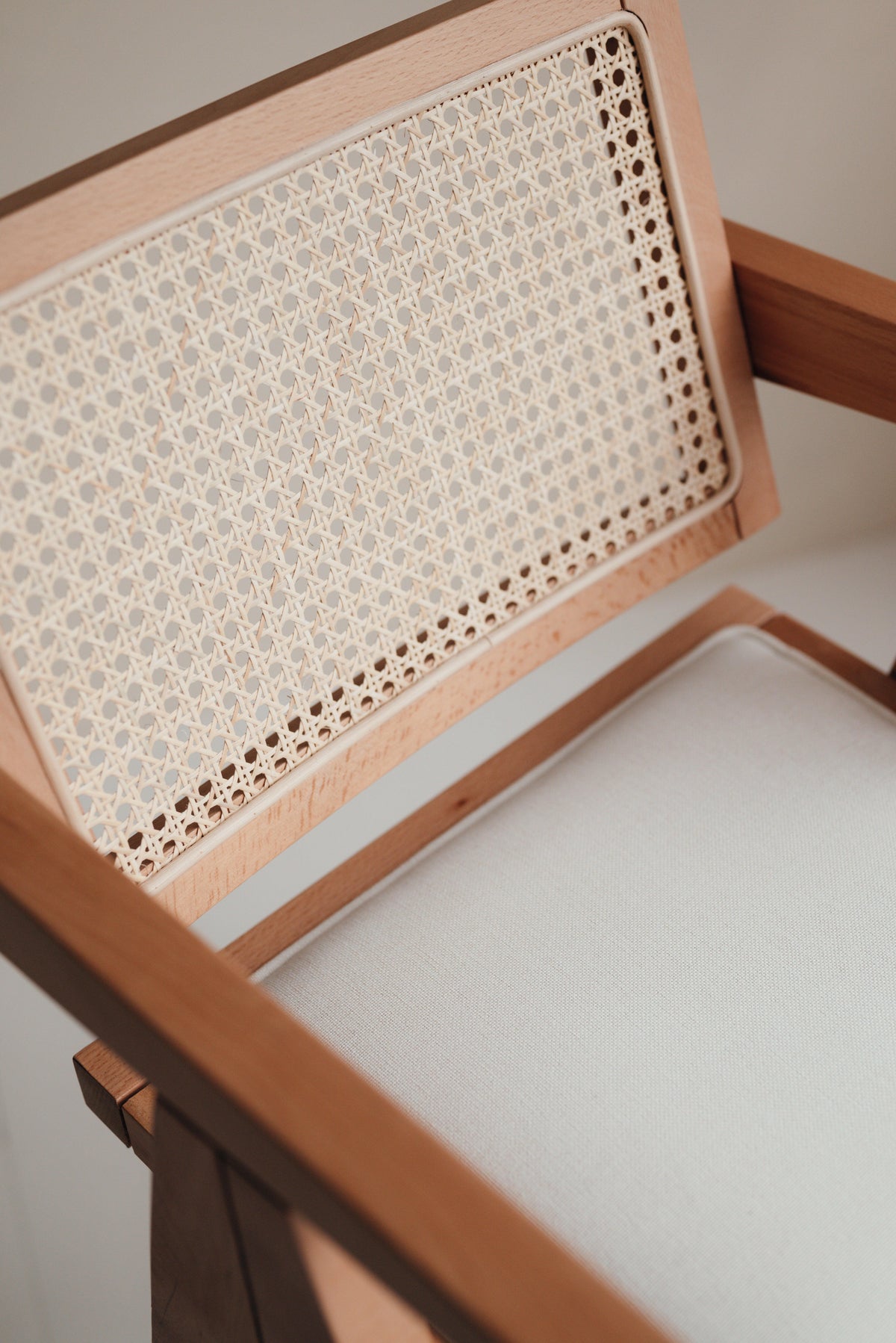 Mokani Rotan Barkruk voor Keukeneilanden en Bars – Op Maat Gemaakt.