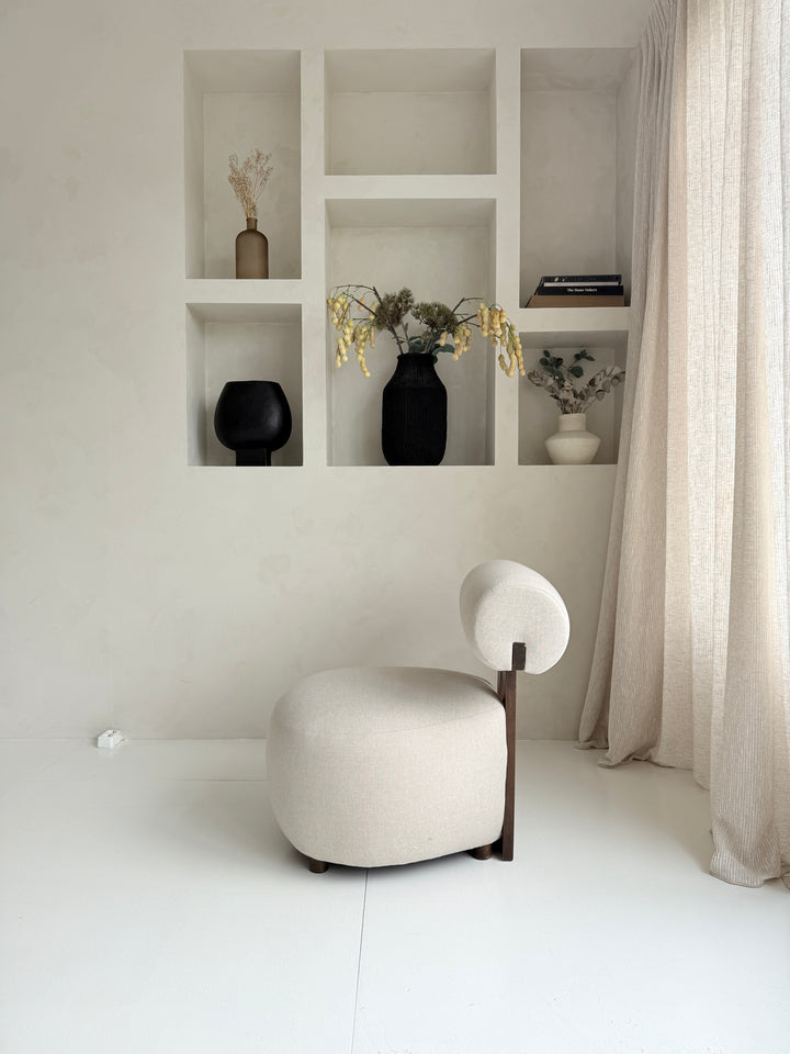 Mokani Japandi Lounge Stoel fauteuil Minimalistisch Ontwerp met Houten Accenten