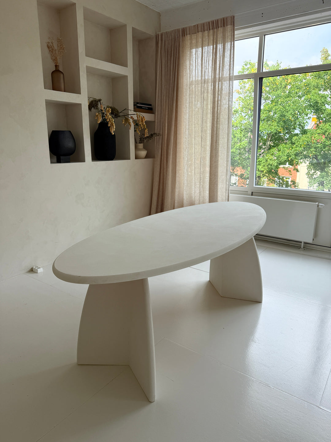 Mokani Beton Ciré Eettafel ovaal
