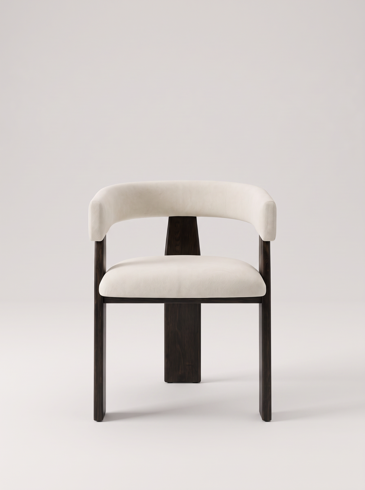 Chaise de salle à manger design faite main Mokani de style Japandi