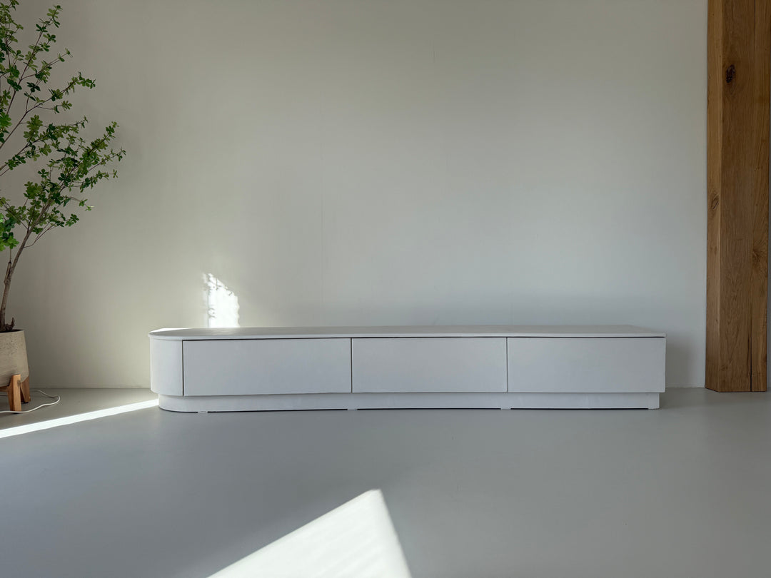 Mokani TV-meubel Microcement op maat gemaakt